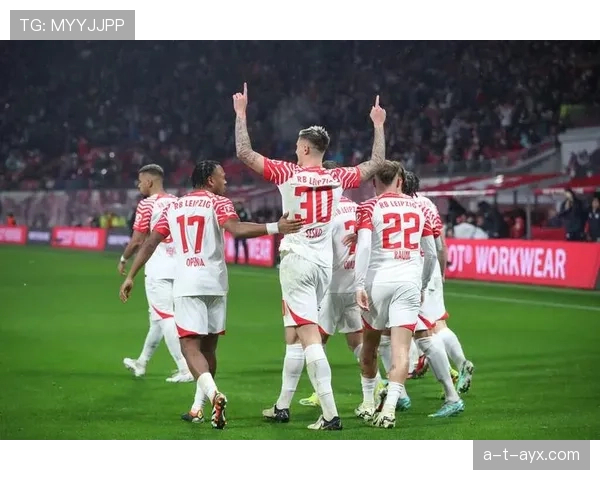 德甲新星闪耀赛场，年轻力量引领球队阵容革新