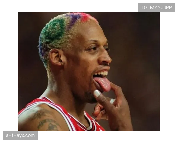 罗德曼篮下防守制造对抗优势，抢篮板效率显著提升